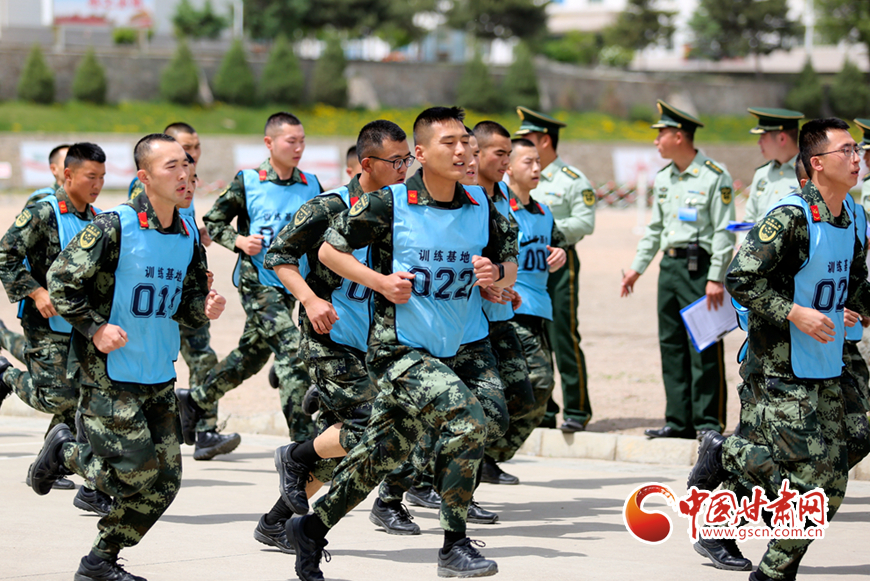 【隴拍客】甘肅武警：沖刺！向著心中的軍校夢