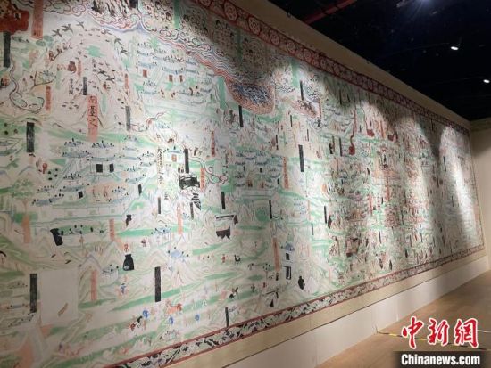 圖為展覽現(xiàn)場?！〗瓧顭?攝