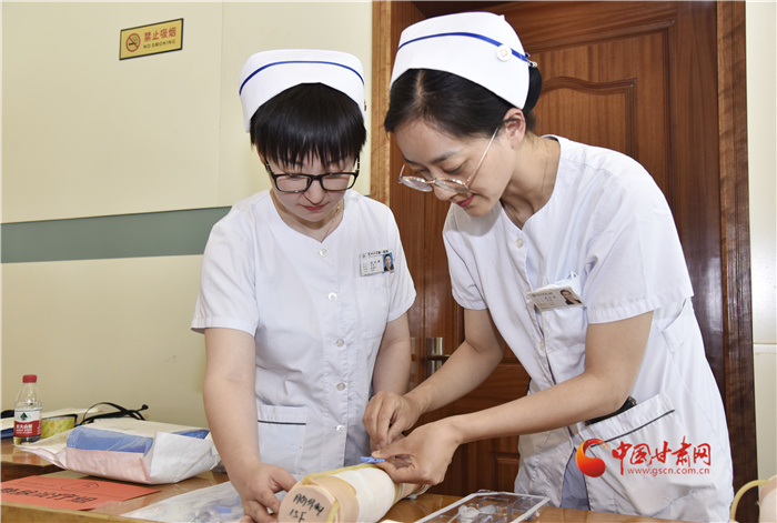 解聘哺乳期女工，違法！法院判決用人單位承擔(dān)雙倍賠償