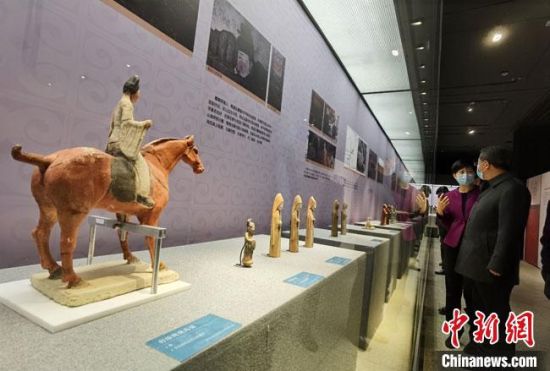 圖為展覽現(xiàn)場(chǎng)?！●T志軍 攝