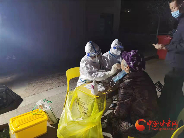專家詳解新版新冠診療方案：為何輕型病例可以不住院了？