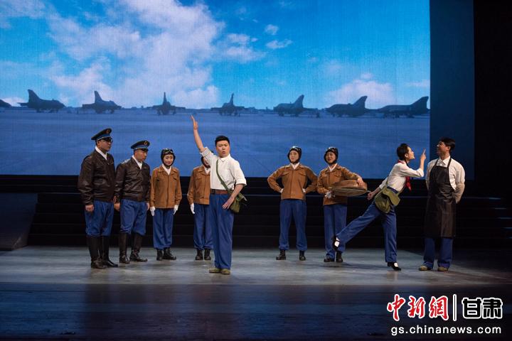 圖為甘肅原創(chuàng)音樂劇《風花雪月》演出劇照。(資料圖)潘禹辰 攝